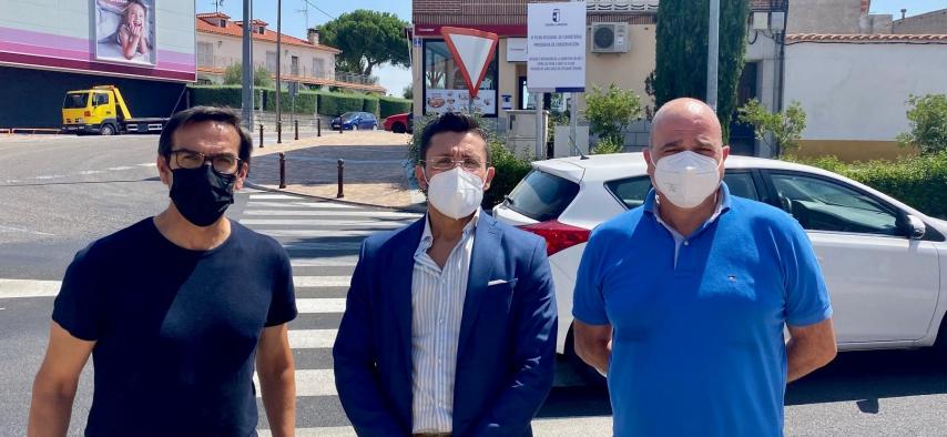 El Gobierno regional invierte más de 245.000 euros en la reposición del firme de dos tramos de carreteras en Santa Cruz del Retamar y Borox
