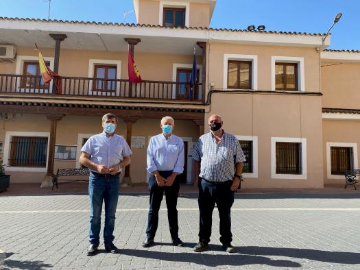 El Gobierno regional valora los proyectos de energía renovable innovadora en el tejido industrial aprobados para la región y dotados con 5,2 millones de euros