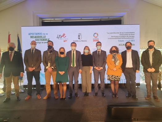 El Gobierno de Castilla-La Mancha avanza en políticas de sostenibilidad y trabaja para que los fondos de recuperación supongan consolidar el modelo de producción y consumo “renovable y circular”