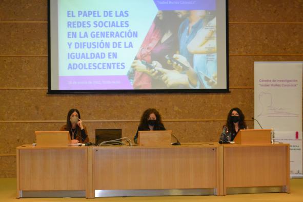 El Gobierno regional renueva en 2022 el convenio de la Cátedra ‘Isabel Muñoz Caravaca’ firmado con la Universidad de Alcalá 