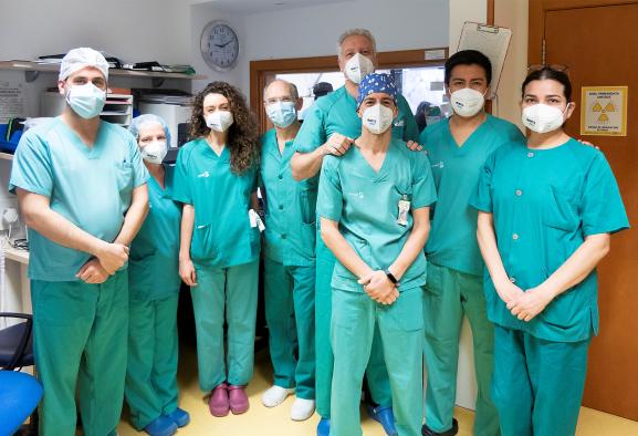El Hospital de Guadalajara, pionero en el uso de un nuevo dispositivo para la monitorización prolongada de pacientes con sospecha de arritmias cardiacas