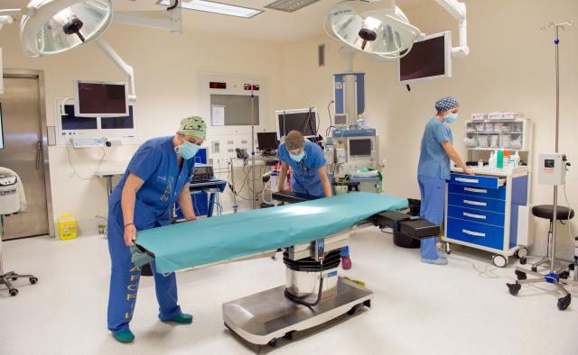 La Unidad de Cirugía Mayor Ambulatoria del Hospital de Toledo incrementa la actividad quirúrgica con la puesta en marcha de tres nuevos quirófanos