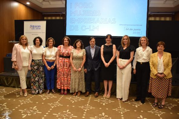 La consejera de Economía, Empresas y Empleo, Patricia Franco y la consejera de Igualdad y portavoz, Blanca Fernández, clausuran el I Foro de Mujeres Empresarias de Castilla-La Mancha 