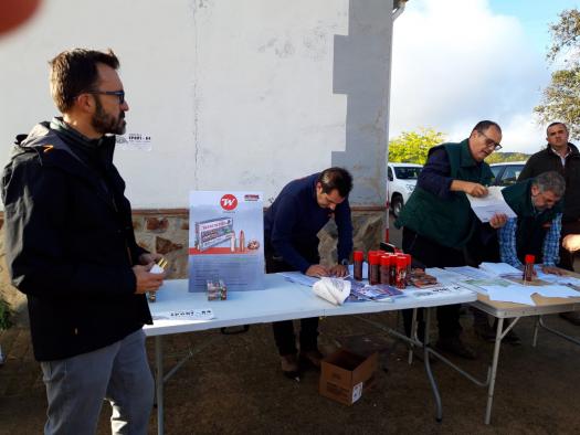  El Gobierno regional celebra en Sevilleja de la Jara la primera montería pública de la temporada de caza que será pionera en España en el uso de munición sin plomo 