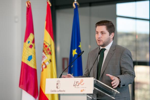 El consejero de Fomento, Nacho Hernando, participa en el acto de presentación del Plan de Singular Interés del suelo industrial de Puertollano