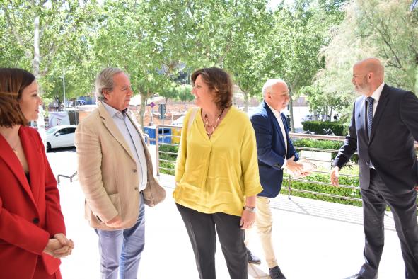 El Gobierno de Castilla-La Mancha subraya la capacidad vertebradora del comercio y valora la creación de una nueva comisión especializada del sector en CECAM