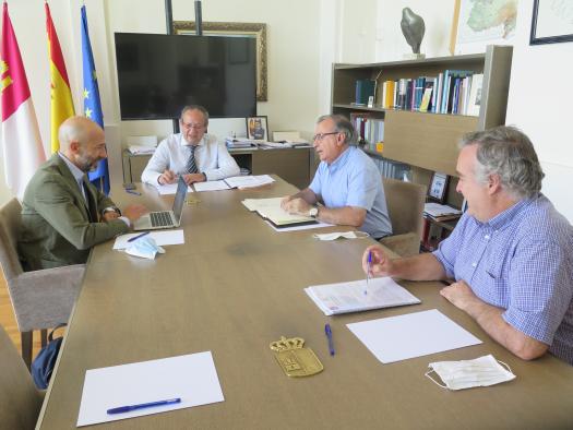 El Gobierno regional, PSOE y Ciudadanos abordan avances y normativa a modificar en materia de Hacienda y Administraciones Públicas para la recuperación tras la COVID-19  