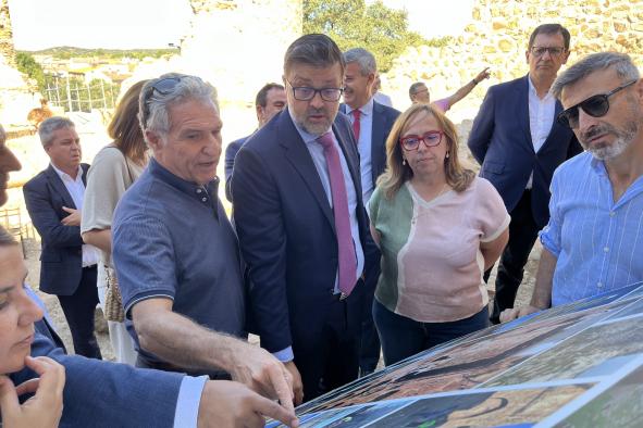 El Gobierno regional invierte alrededor de 70.000 euros en las obras de consolidación del Castillo de Mejorada en la provincia de Toledo
