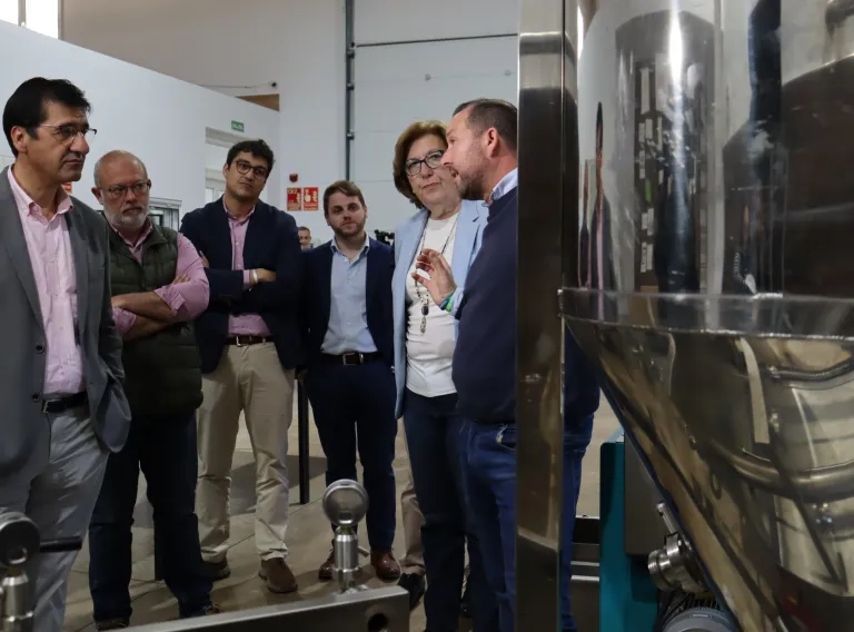 José Manuel Caballero, en una visita a la almazara La Senda