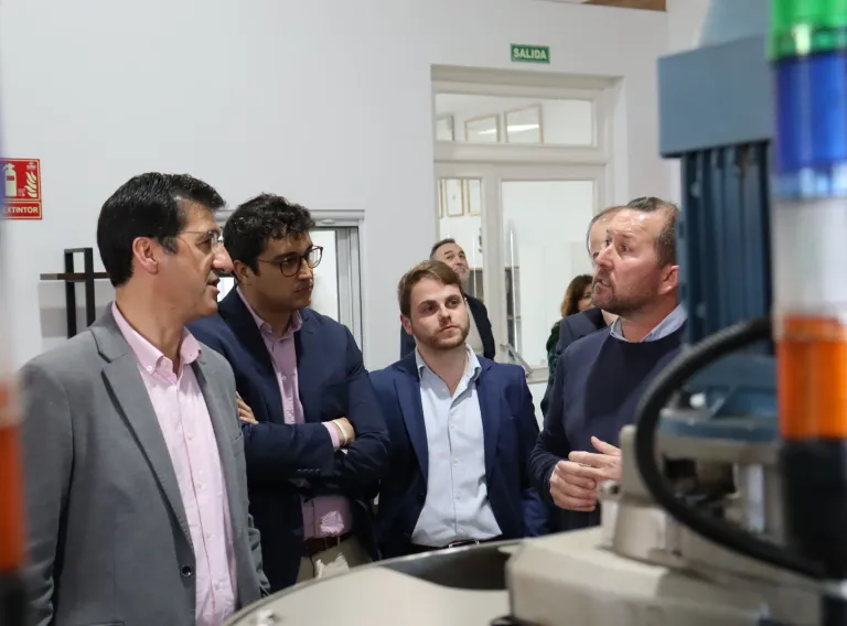 José Manuel Caballero, en una visita a la almazara La Senda
