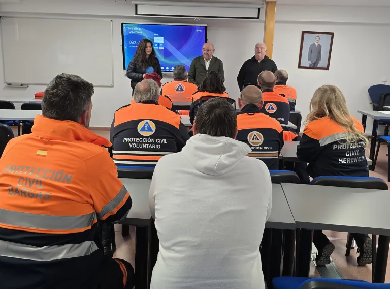Formación sobre mantenimiento de vehículos de atención sanitaria en la Escuela de Protección Ciudadana de Castilla-La Mancha