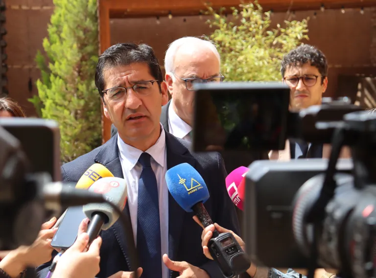 El vicepresidente segundo ha clausurado las Jornadas Empresariales de Manzanares