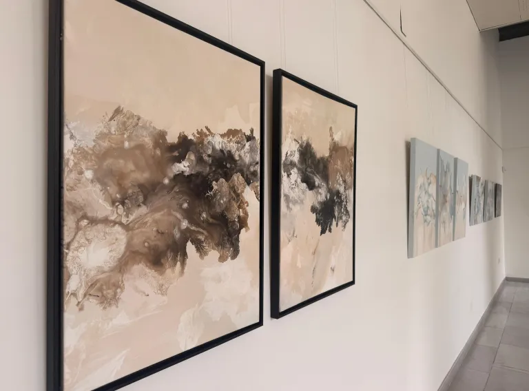 La Sala Iberia acoge del 9 al 19 de abril la exposición 'Comienzos' de Ainoa Soria.