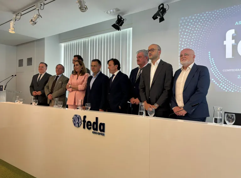Foto de familia Asamblea de FEDA