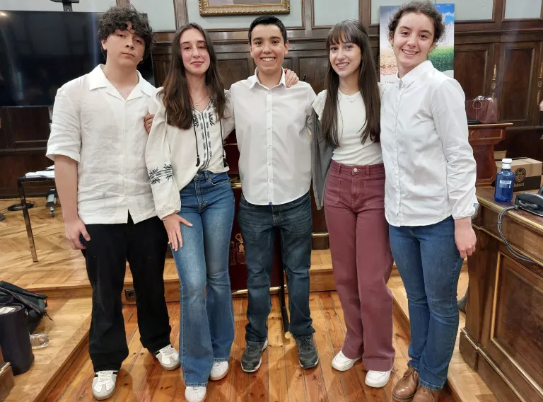 Equipo ganador IES Liceo Caracense