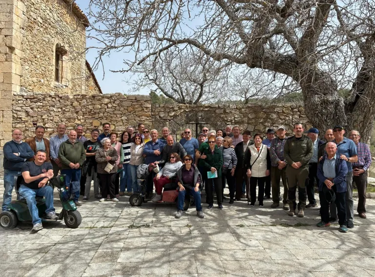 Acto de constitución de la primera junta gestora de montes de socios privados de la provincia de Cuenca en Lagunaseca.