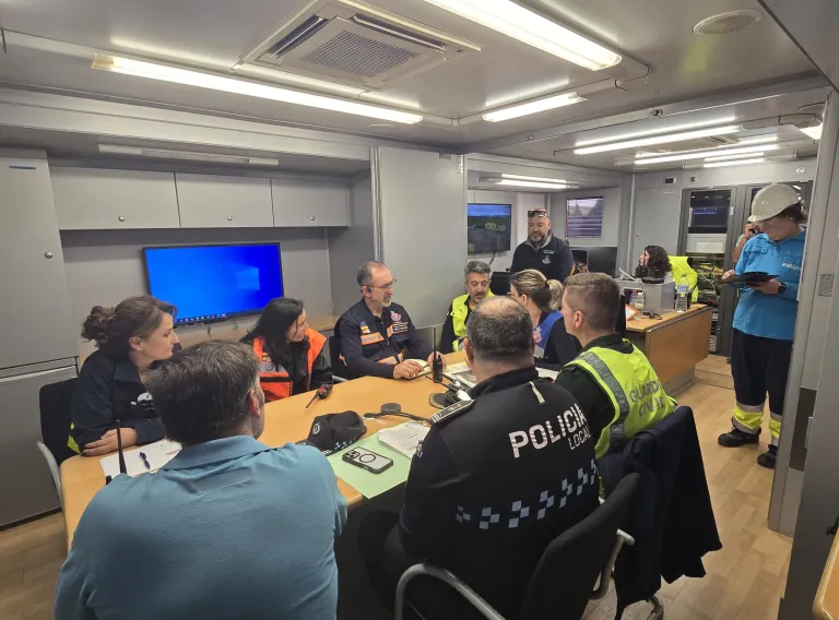 Un total de 50 efectivos de los grupos de emergencia participan en el simulacro del Plan de Emergencia Exterior de Exolum en Almodóvar del Campo