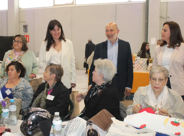 Blanca Fernández en el encuentro de encajeras de Piedrabuena