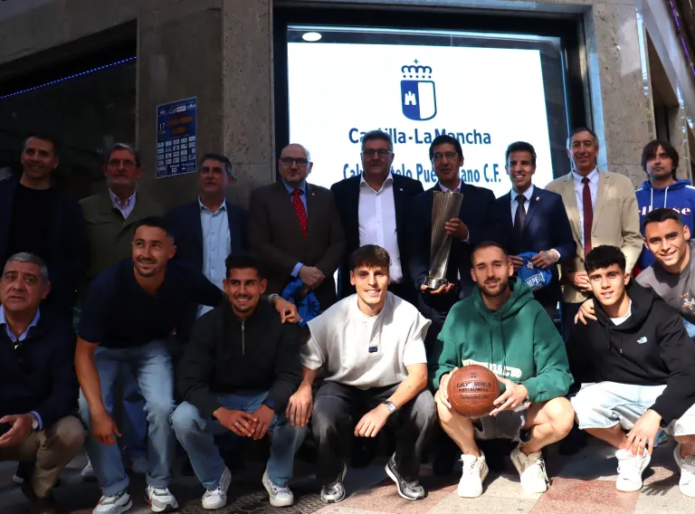 El vicepresidente segundo ha visitado la sede del Calvo Sotelo Puertollano