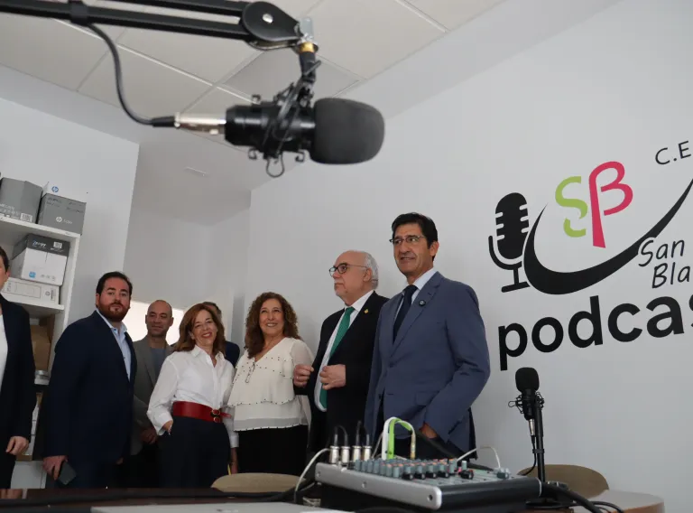 Castilla-La Mancha garantiza el derecho al aprendizaje durante toda la vida desde su red de enseñanza para personas adultas
