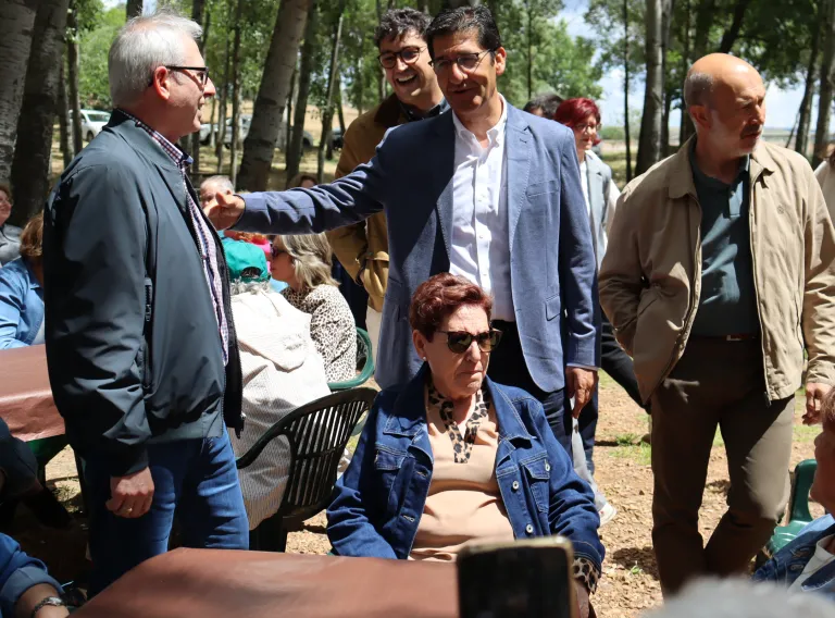 El Gobierno de Castilla-La Mancha garantiza el envejecimiento activo incrementando el presupuesto para estos programas en 2026