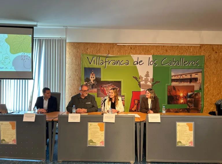 El Gobierno regional pone en valor el papel de las asociaciones de mujeres en el medio rural en la vigésima edición de su encuentro comarcal
