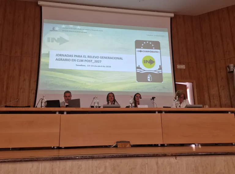 El Gobierno regional celebra una jornada técnica para seguir avanzando en las políticas de incorporación de jóvenes al campo