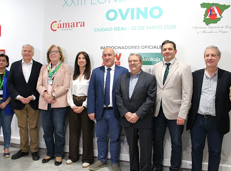 El Gobierno de Castilla-La Mancha subraya que la ganadería es un pilar estratégico dentro del sector primario de la región