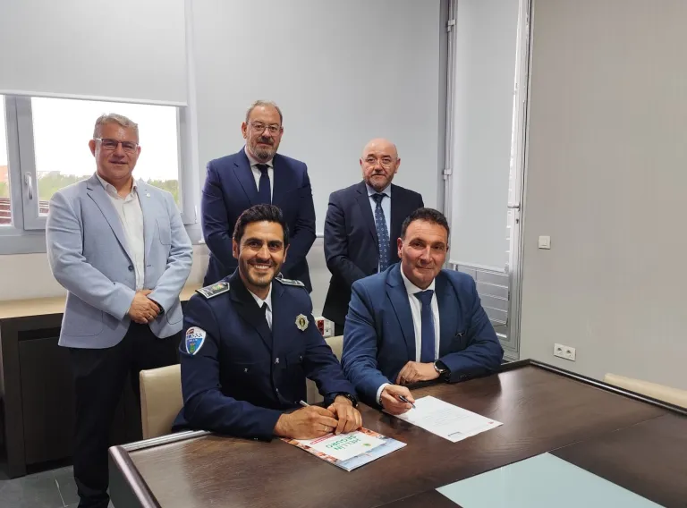 Servicio de Emergencias 1-1-2 Castilla-La Mancha y Ayuntamiento de Hellín firman un protocolo para asegurar la coordinación en situaciones de emergencia en el municipio