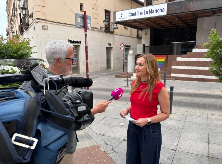 El Gobierno regional recuerda, a las puertas del verano, que la línea 900 100 114 contra la violencia machista permanece activa todos los días del año
