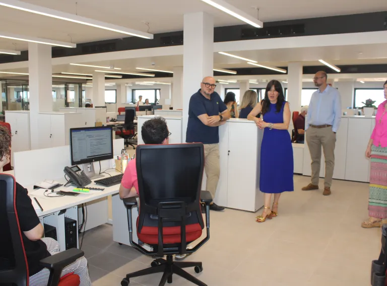 Blanca Fernández visita el traslado a la Ciudad Administrativa