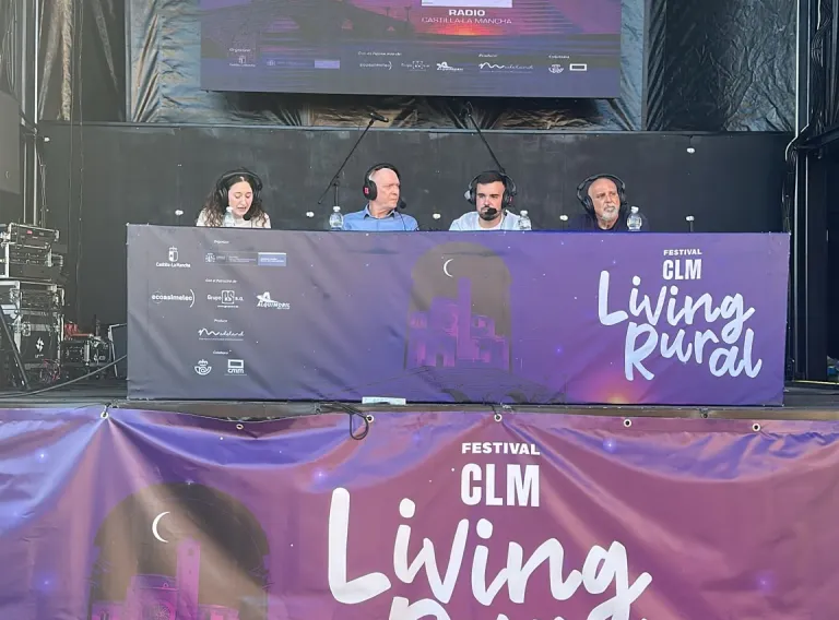El Gobierno regional reconoce a ADEL Sierra Norte de Guadalajara por sus medidas de impulso a la vivienda para luchar contra la despoblación