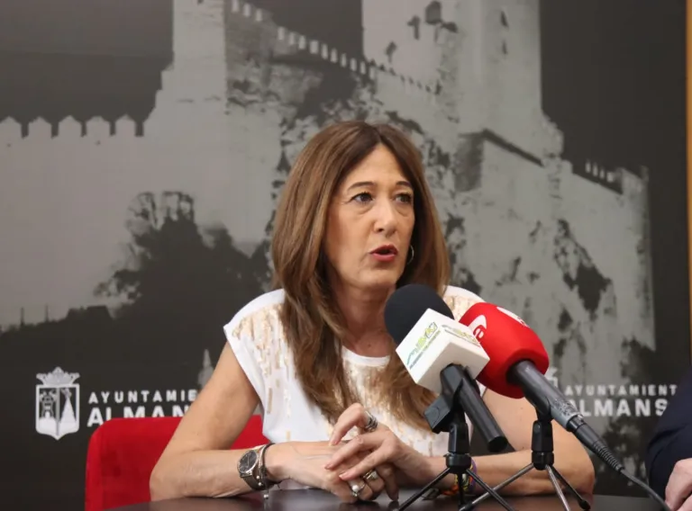 Presentación datos Ayuda a Domicilio en Almansa