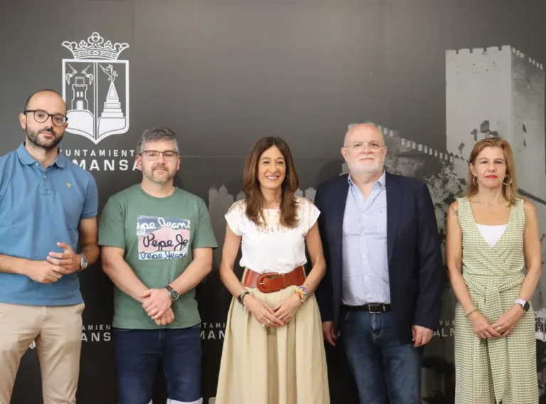 Presentación datos Ayuda a Domicilio en Almansa