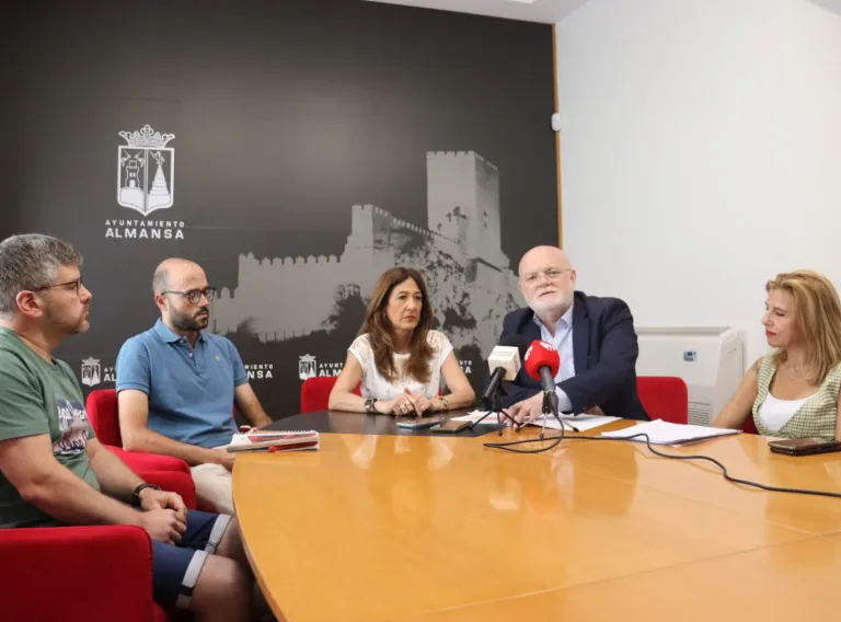 Presentación datos Ayuda a Domicilio en Almansa