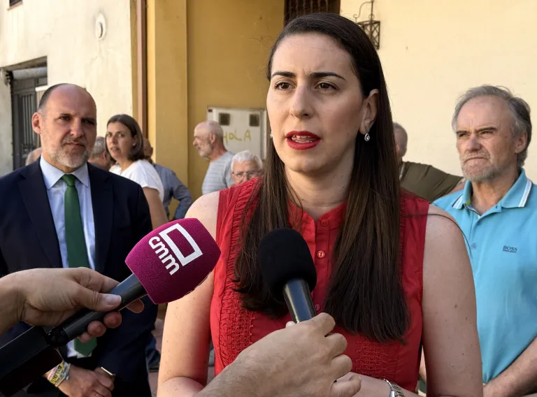 El Gobierno regional pondrá en marcha el Transporte Sensible a la Demanda en la comarca de La Jara, que agrupará a 34 municipios