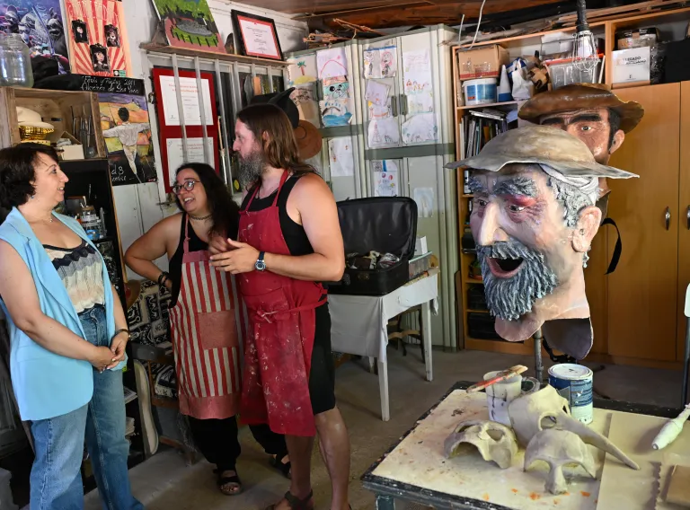 Las ayudas al relevo en oficios tradicionales han favorecido ya la incorporación de 36 personas a talleres artesanos en Castilla-La Mancha