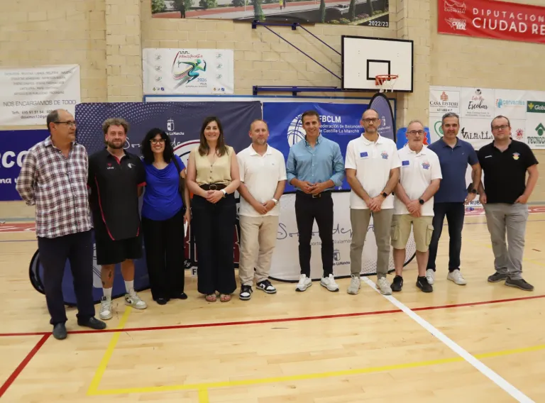 El Gobierno regional impulsará el próximo curso escolar una formación a través del Centro Regional de Formación Profesorado del programa ‘Quijo 3x3’