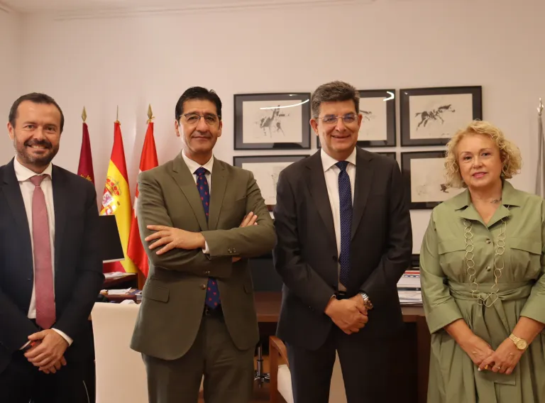 El vicepresidente segundo se ha reunido con el rector de la Universidad de Alcalá