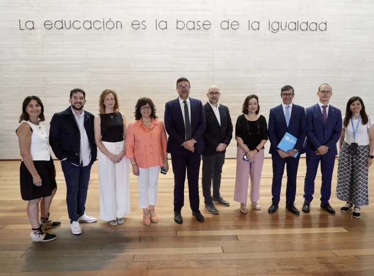 La Estrategia Regional para el Bienestar Socioemocional en las Aulas ha llegado a más de 16.000 docentes y 6.000 familias a través de 86 acciones formativas