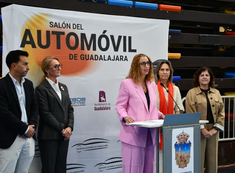 El Gobierno regional apela a “desterrar” los estereotipos sociales que dificultan una mayor presencia de mujeres en el sector del automóvil